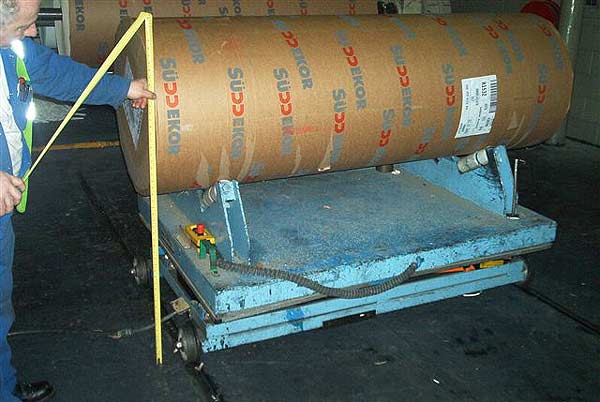 Single scissor mobile roll handler - (Section 1)